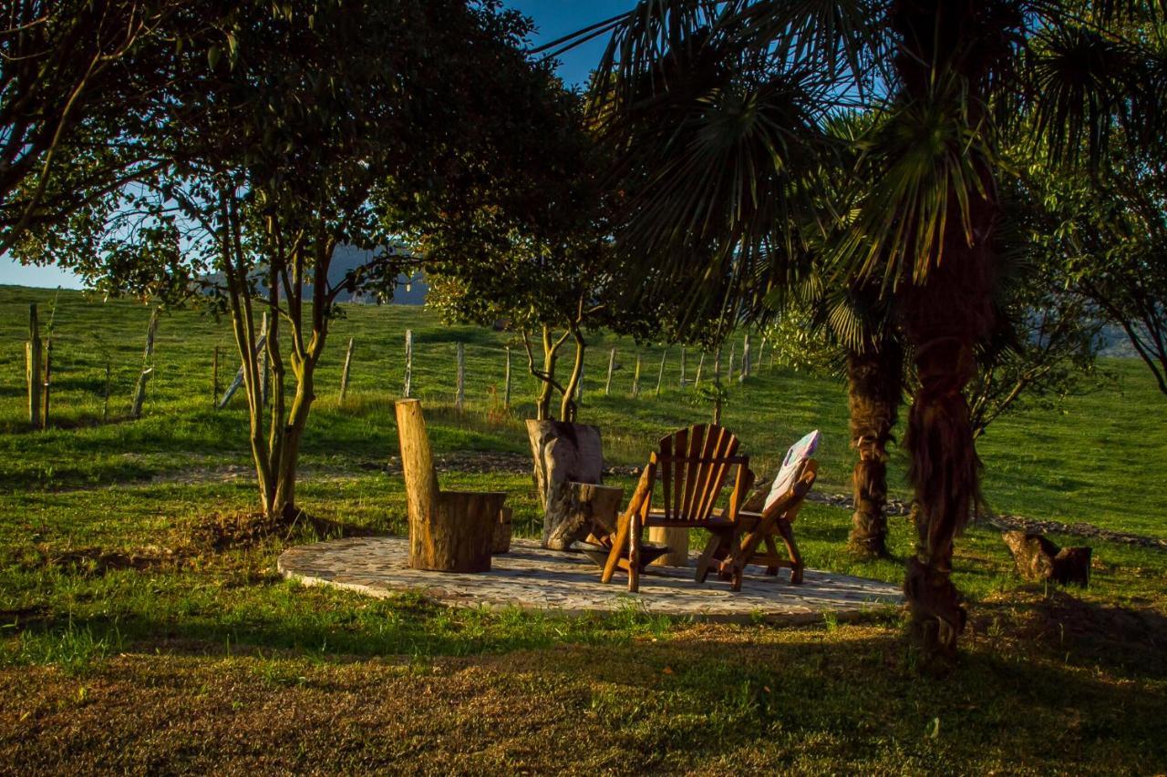 Cabana Gala Unica Exclusiva No Vale Das Macieiras Урубиси Экстерьер фото