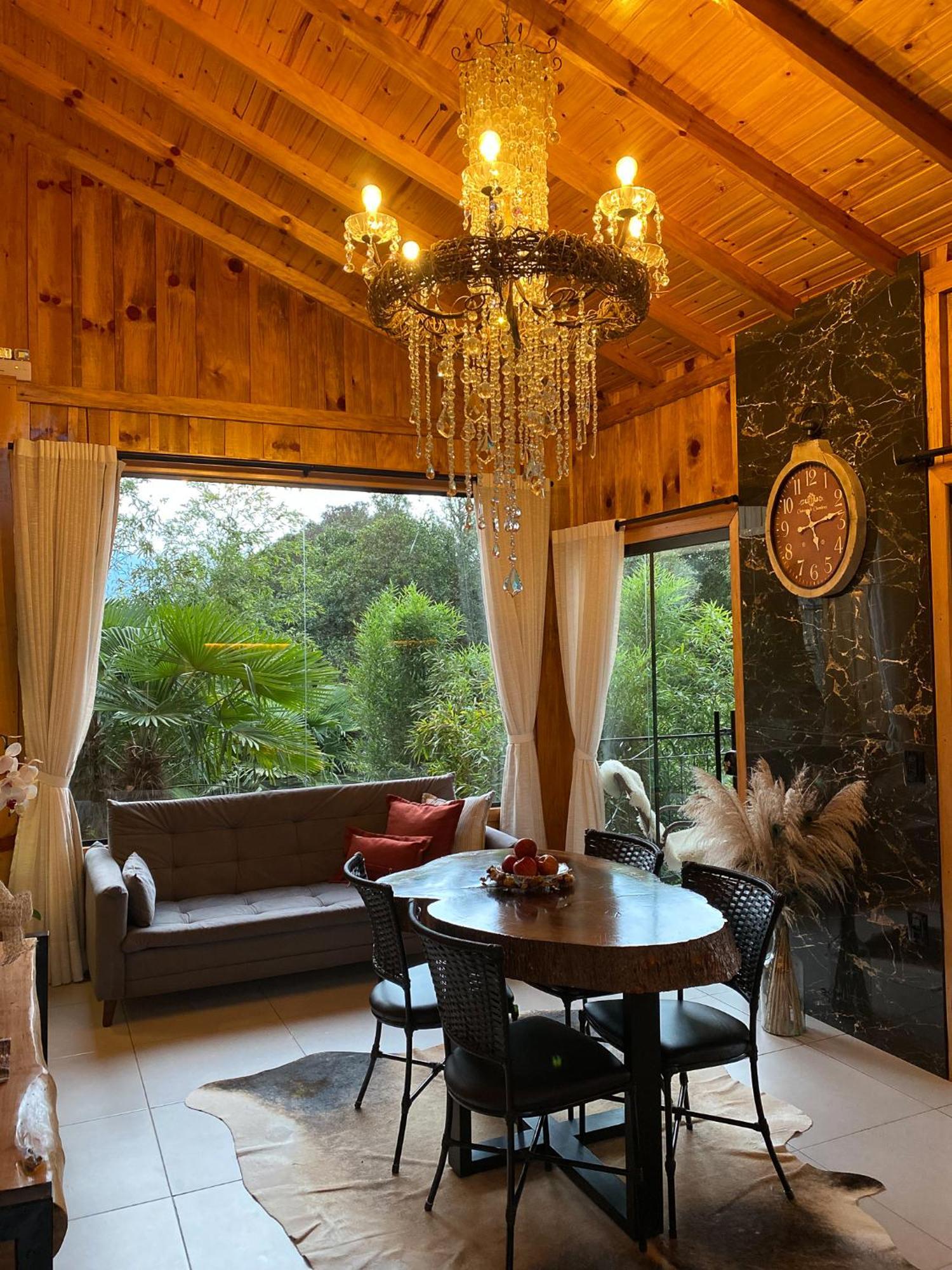 Cabana Gala Unica Exclusiva No Vale Das Macieiras Урубиси Экстерьер фото